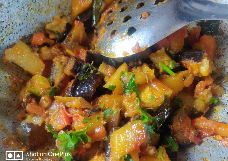 Step-by-Step Guide to Prepare Any-night-of-the-week Aloo baingan