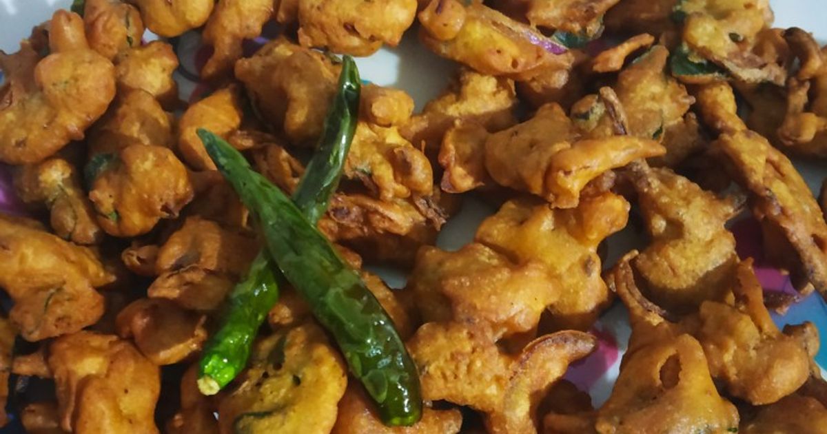 Besan Pyaz Ki Pakore Recipe by Bibhasini Patra - Cookpad