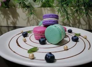 Una foto de Macarrons con merengue francés