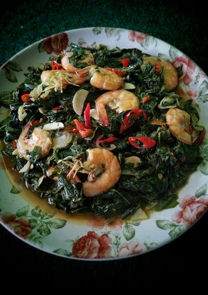 Foto resep Tumis Daun Singkong Udang