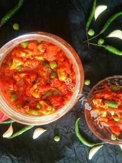 मिक्स भाज्यांचे लोणचे (mix bhajyache lonche recipe in marathi) रेसिपी चे मुख्य फोटो 