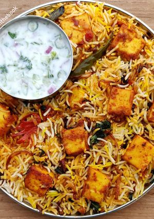 A picture of Paneer biryani.