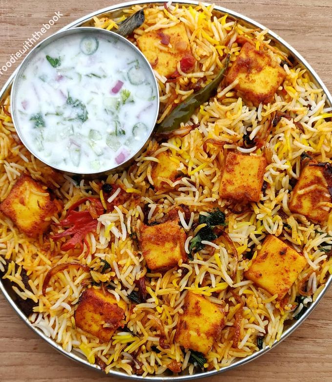 A picture of Paneer biryani.