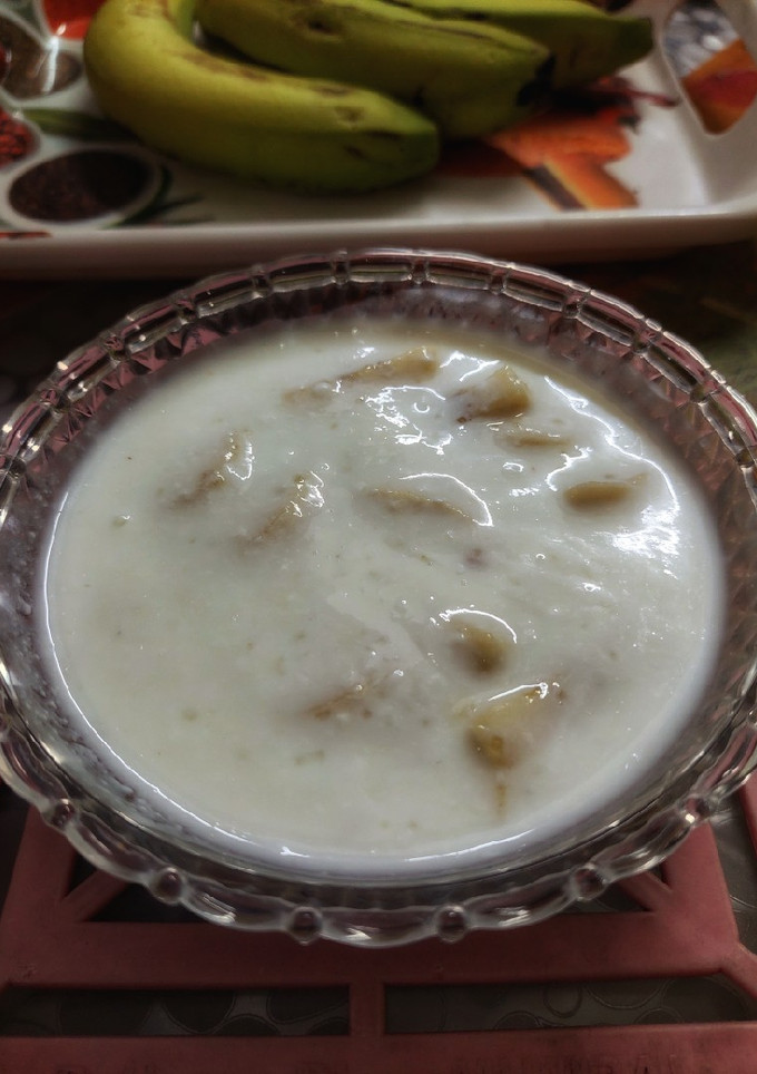 केले का रायता (kele ka raita recipe in Hindi) रेसिपी मुख्य फोटो