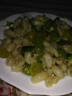 A picture of Macroni salad.