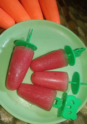 A picture of Watermelon Popsicle.