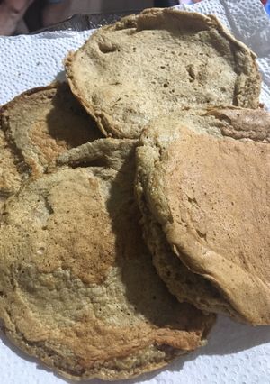 Una foto de Panqueques de avena y café