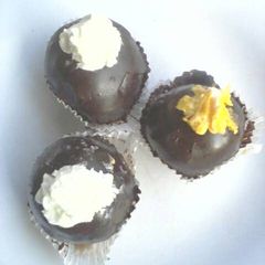 A picture of Chocolate cupcakes.