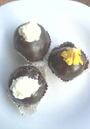A picture of Chocolate cupcakes.