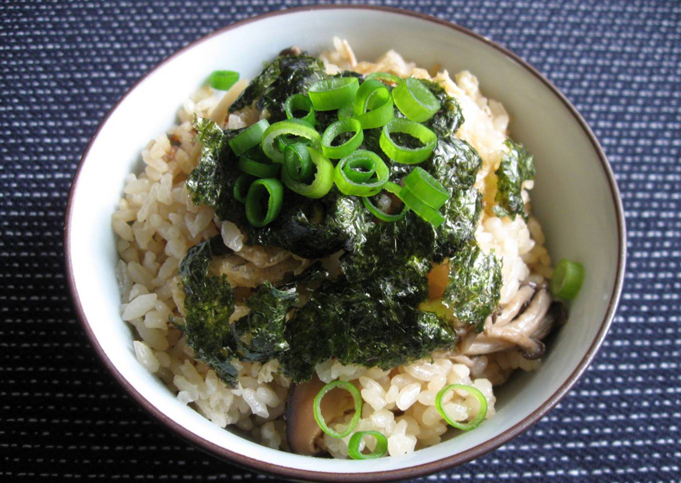 Abura-age & Asian Mushrooms Takikomi Gohan