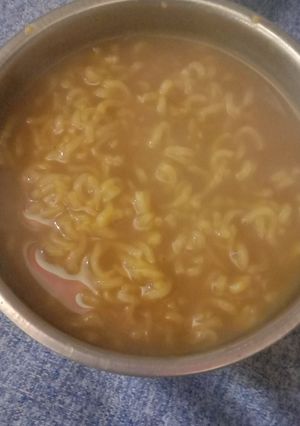 A picture of Soupy Maggi.