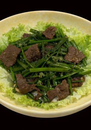 Hình của món SP.0943 - Bò Xào Hoa Hành.