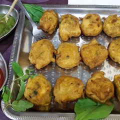 A picture of Hariyali Paneer Pakoda.