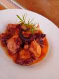 Pulpo en salsa de tomate