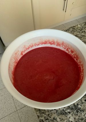 Una foto de Gazpacho de remolacha