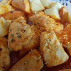 Una foto de Pechugas en mi salsa de tomate!!