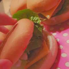 برغر لحم-レシピのメイン写真