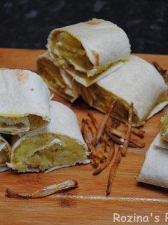 A picture of Persian mashed potato wrap.
