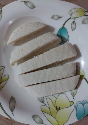 A picture of Cottage cheese.