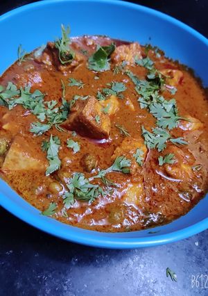 A picture of Paneer Tikka Masala.