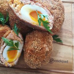 A picture of Smoked Salmon Scotched Eggs.