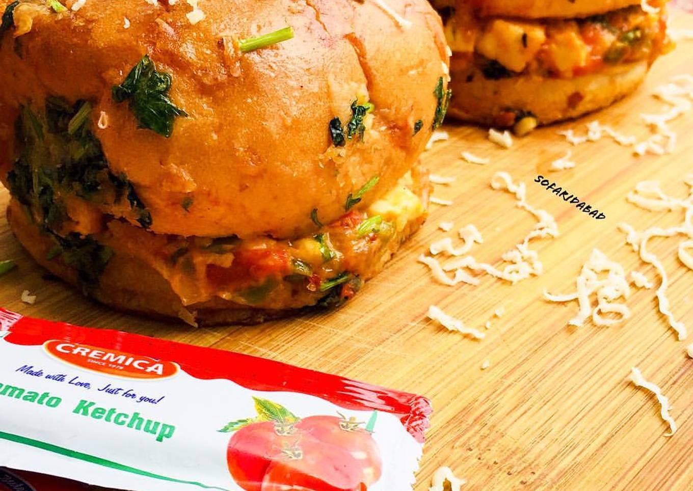 Street style cheese burger