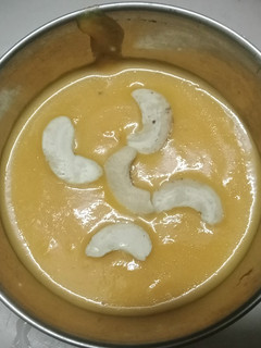 கேரட் பாயாசம்(carrot payasam recipe in tamil) செய்முறை முக்கிய புகைப்படம்
