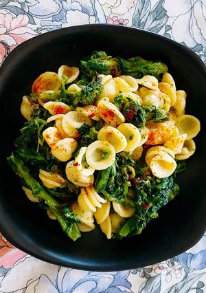 A picture of Orecchiette with Broccoli Rabe.