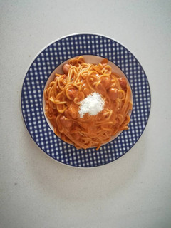 Una foto de Spaghettis rústicos en salsa de tomate suave (Olla Gm g)