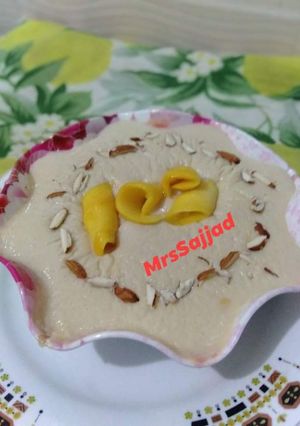 A picture of Mango Kheer.