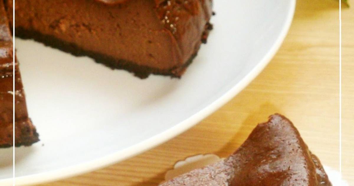 Yogurt Rich Chocolate Cheesecake Recipe by cookpad.japan Cookpad