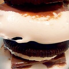 A picture of S'MOREOS!!!!!.