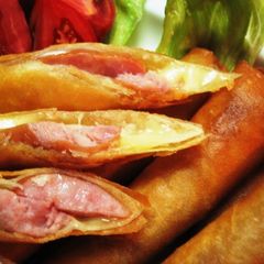 A picture of Easy Spring Rolls with Cheese and Wieners.