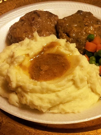 Recipe Grandma&#39;s Salisbury Steaks and Gravy the So Delicious Delicious