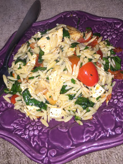 A picture of Orzo Chicken Pasta.