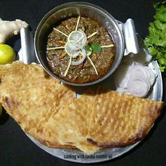 A picture of Hyderabadi dum ka qeema.