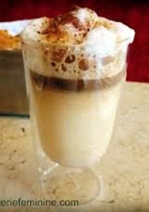 A picture of viennese coffee.