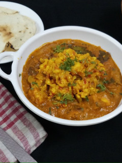 पनीर टिक्का ग्रेवी विथ पनीर भुर्जी (Paneer Tikka Gravy with Paneer Bhurji recipe in Hindi) रेसिपी मुख्य फोटो