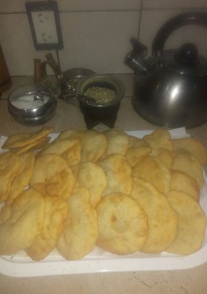 Una foto de Tortas fritas😉😍😋