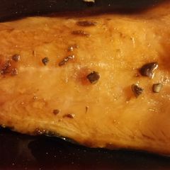 A picture of Honey & Teriyaki marinated Salmon.