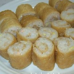 A picture of Sushi Rolls Using Aburaage.