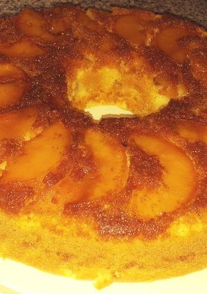 Una foto de Torta de manzana invertida
