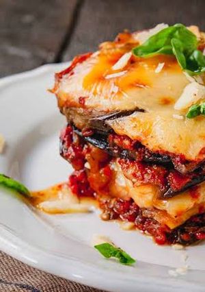 Una foto de Berenjenas a la parmesana