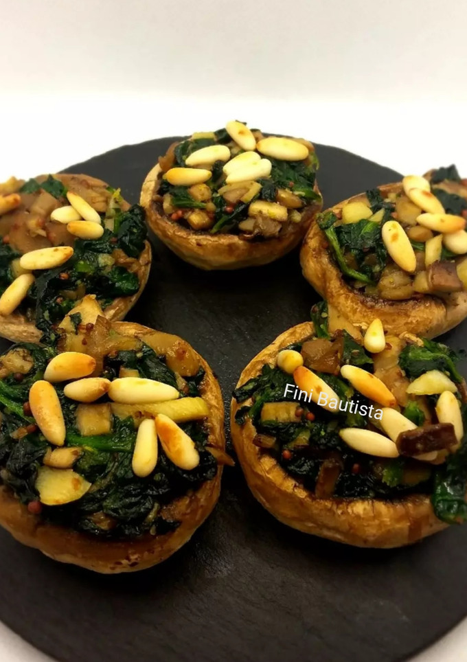 Una foto de Champiñones rellenos de espinacas