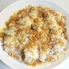 A picture of Baked Chicken Breast and Chicken Ramen with Mayonnaise.