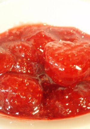 A picture of Easy Whole Strawberry Preserves.