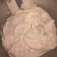 A picture of Brides Icing...