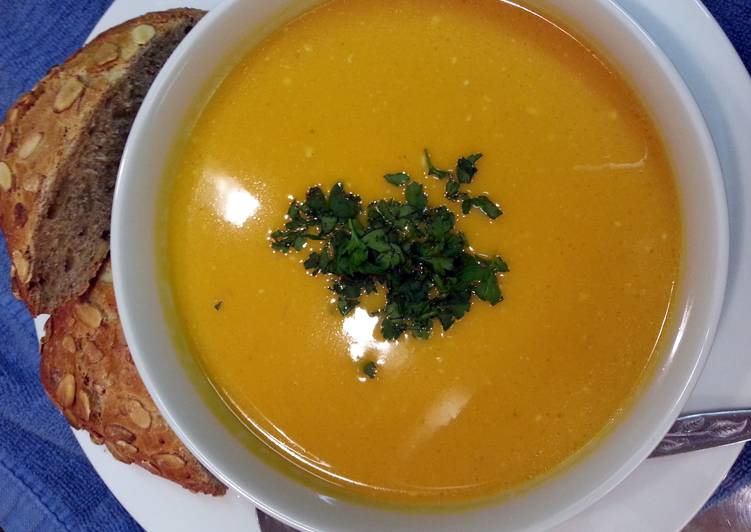 Any-night-of-the-week &#39;V&#39; Sweet potato and chilli soup
