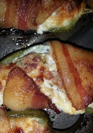 A picture of Bacon Sausage Jalapeño Poppers.