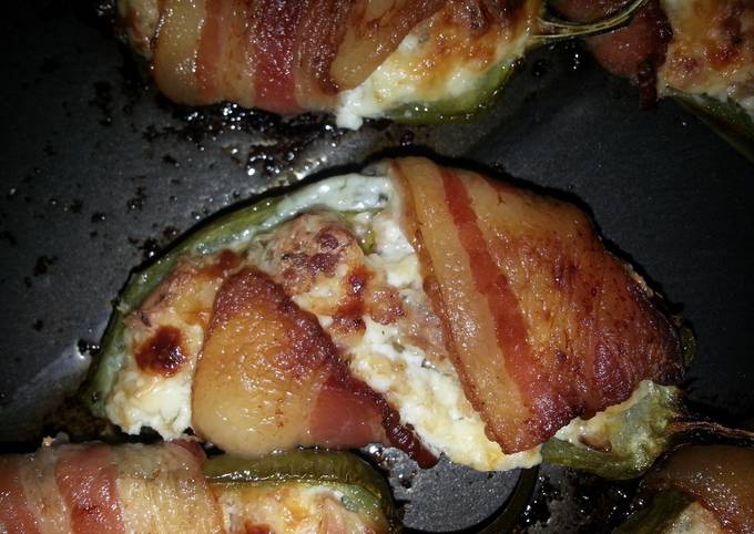 Bacon Sausage Jalapeño Poppers